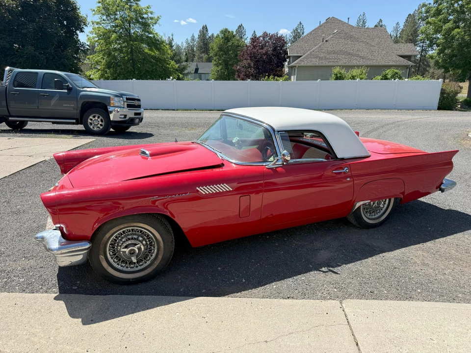 1957 Ford Thunderbird 1st Gen - Image 2 of 31