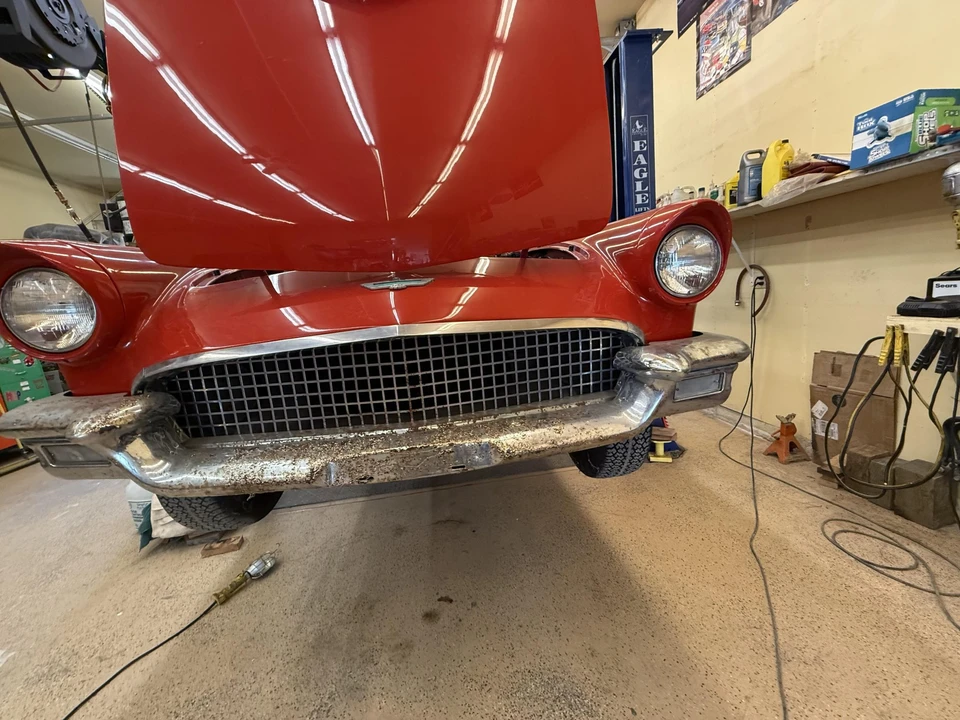 1957 Ford Thunderbird 1st Gen - Image 19 of 31
