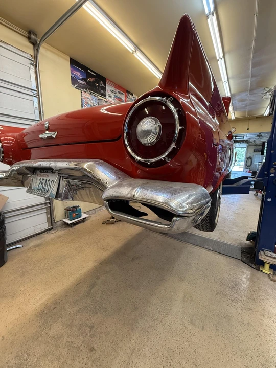 1957 Ford Thunderbird 1st Gen - Image 22 of 31