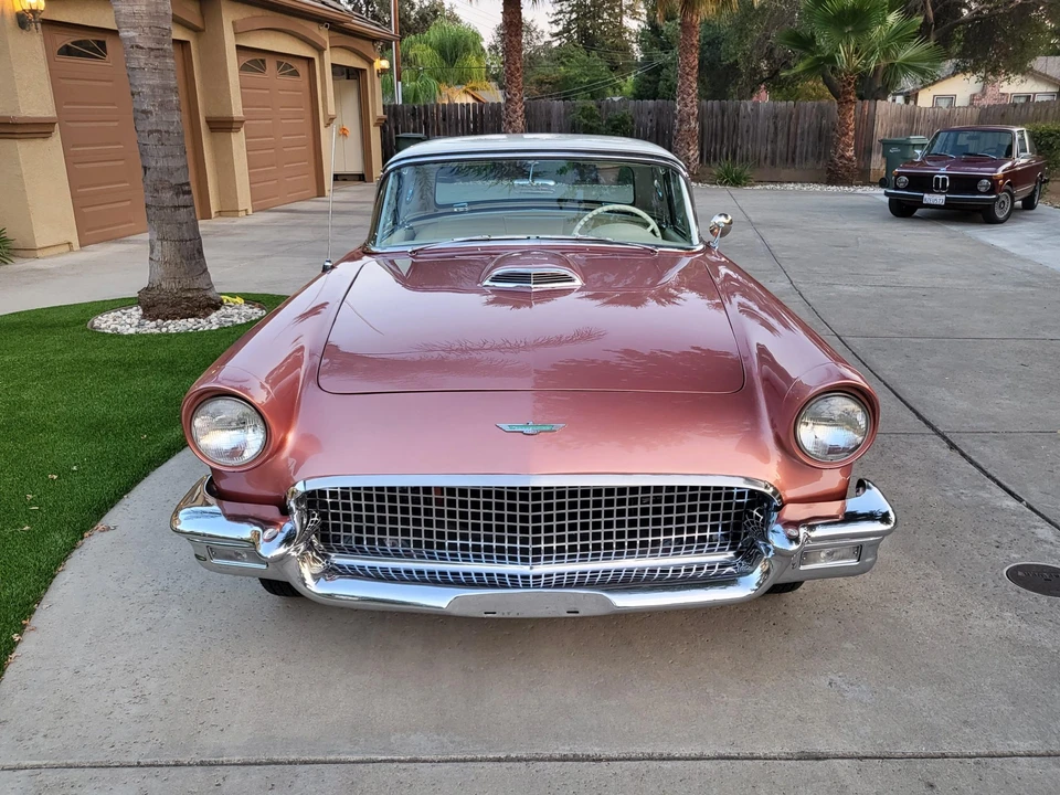 1957 Ford Thunderbird 1st Gen - Image 13 of 31