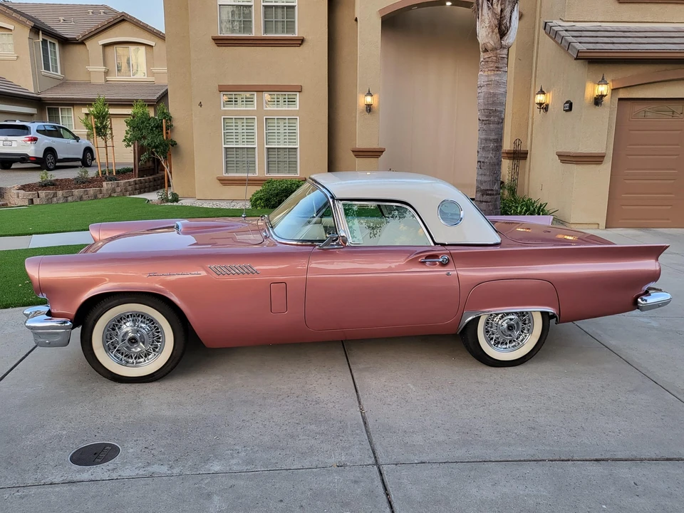 1957 Ford Thunderbird 1st Gen - Image 3 of 31