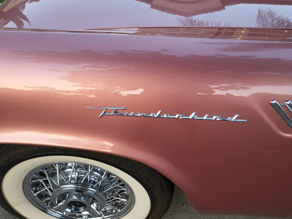 1957 Ford Thunderbird 1st Gen - Image 26 of 31