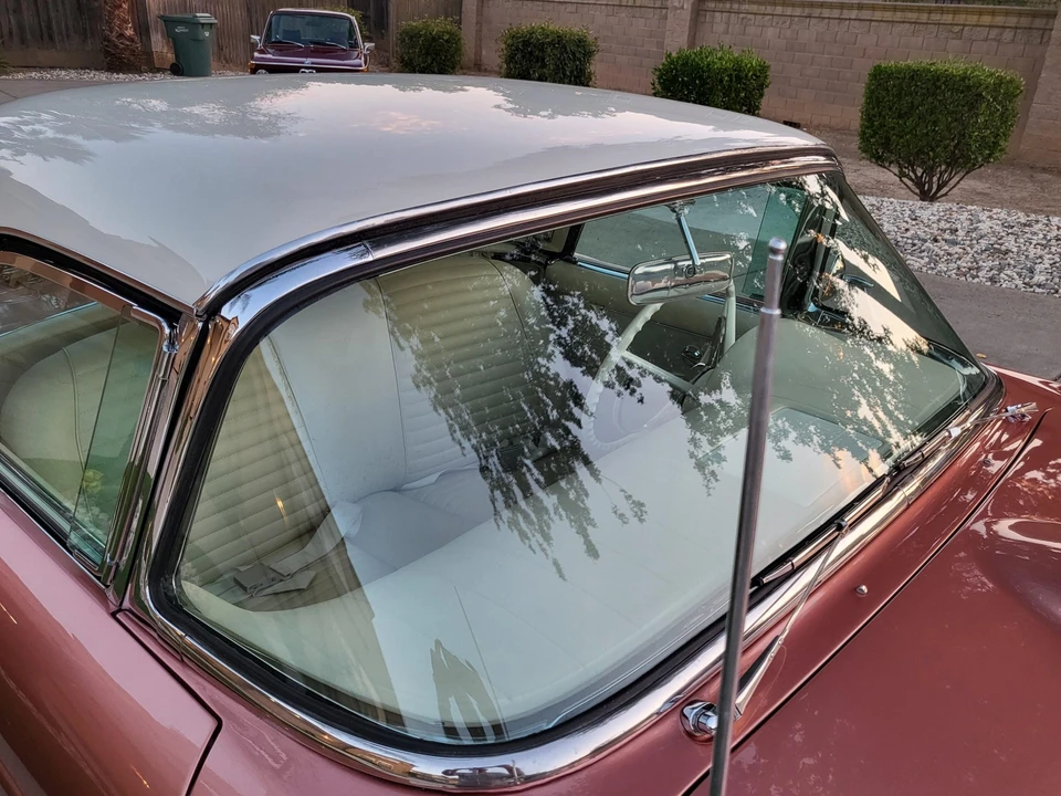 1957 Ford Thunderbird 1st Gen - Image 25 of 31
