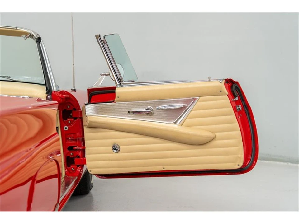 1957 Ford Thunderbird 1st Gen - Image 11 of 31