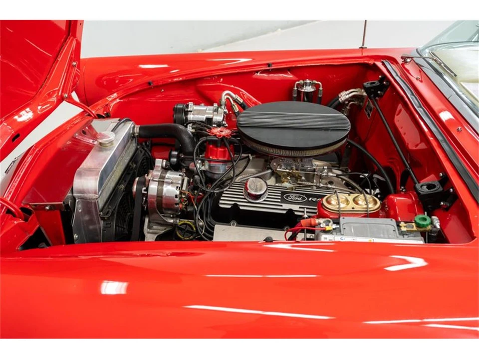 1957 Ford Thunderbird 1st Gen - Image 28 of 31