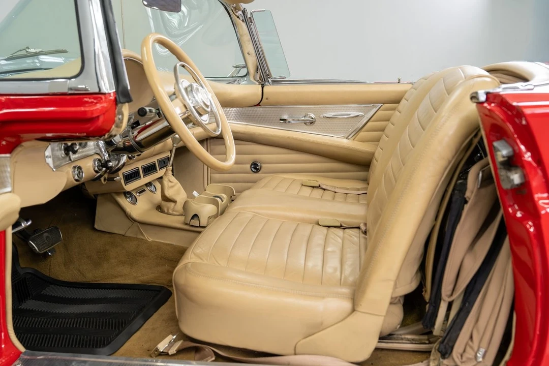 1957 Ford Thunderbird 1st Gen - Image 19 of 31