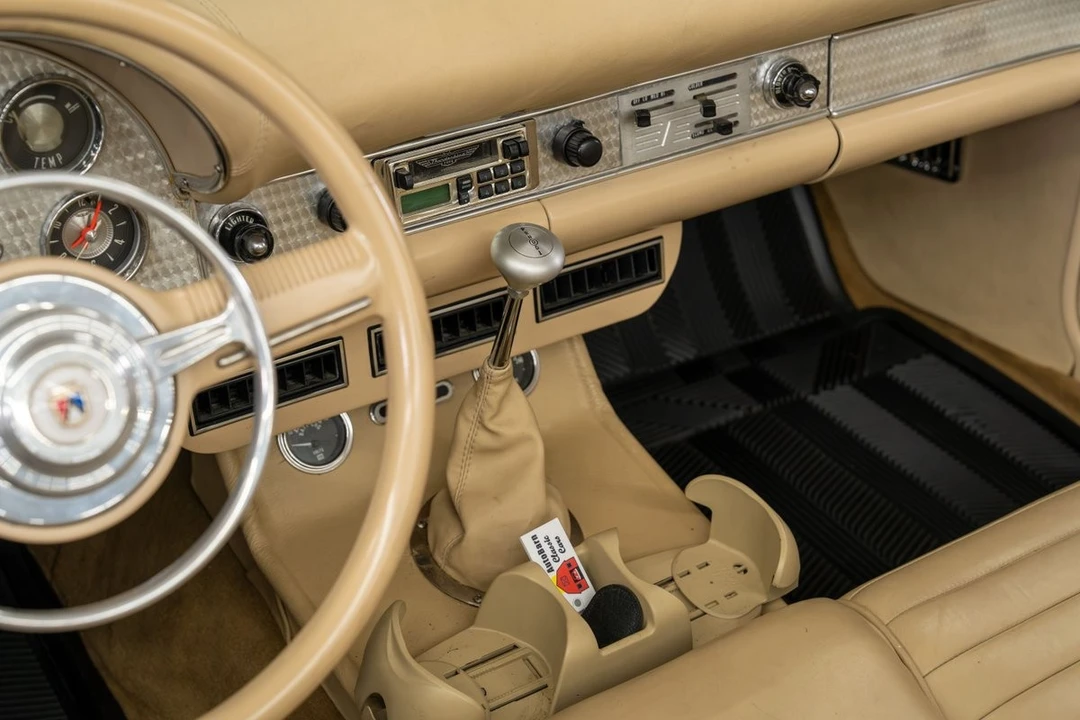 1957 Ford Thunderbird 1st Gen - Image 15 of 31