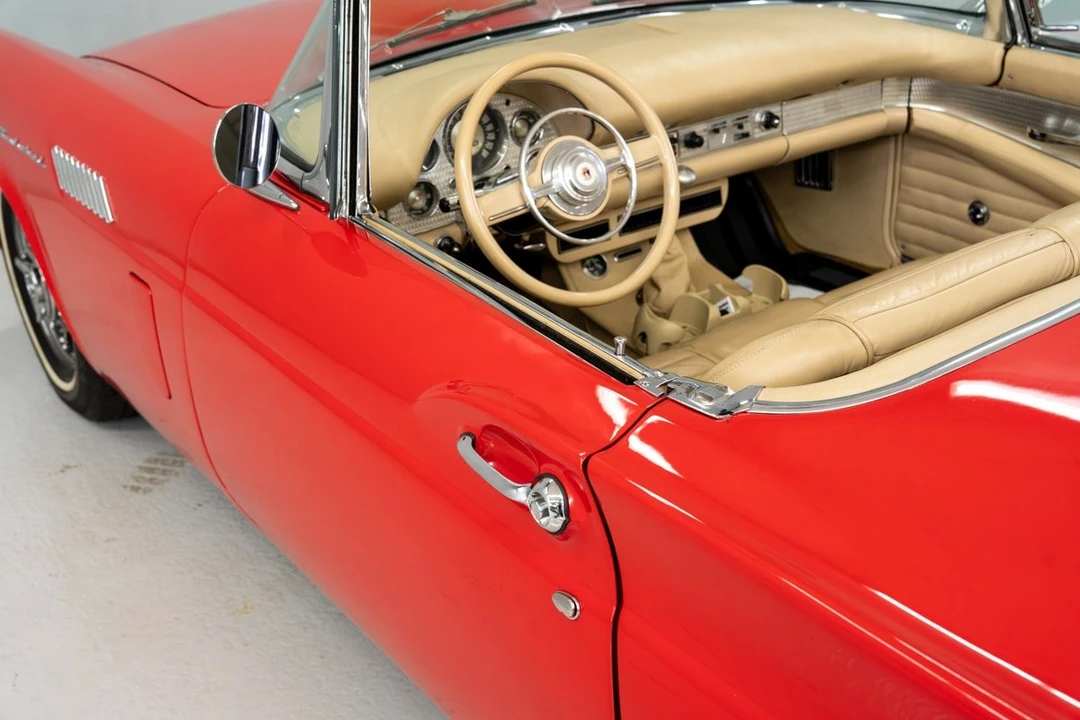 1957 Ford Thunderbird 1st Gen - Image 21 of 31