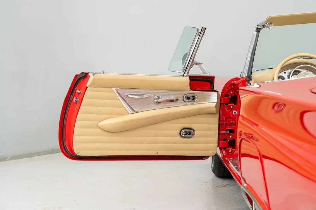 1957 Ford Thunderbird 1st Gen - Image 11 of 31
