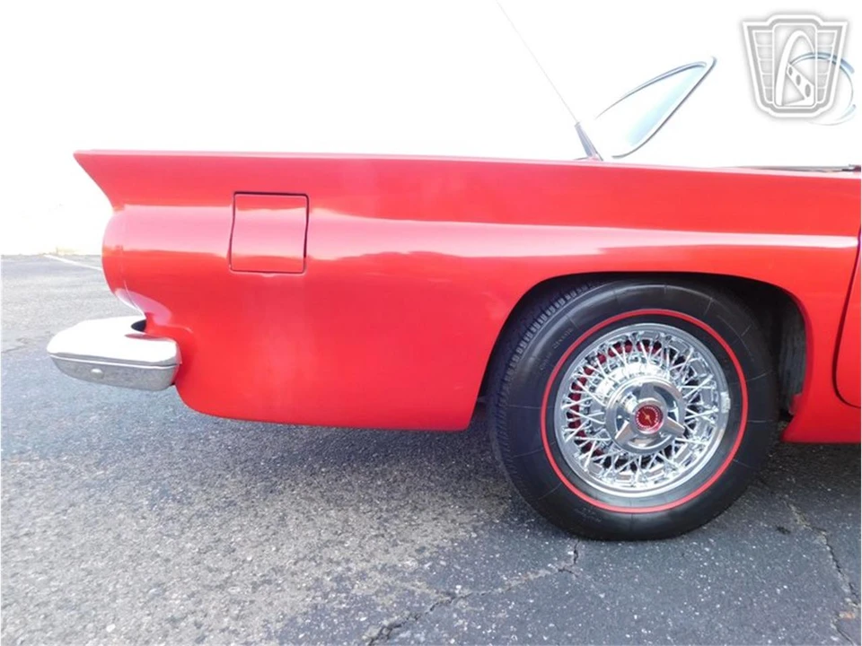 1957 Ford Thunderbird 1st Gen - Image 26 of 31