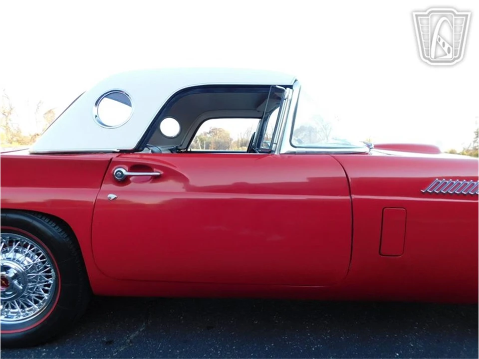 1957 Ford Thunderbird 1st Gen - Image 27 of 31