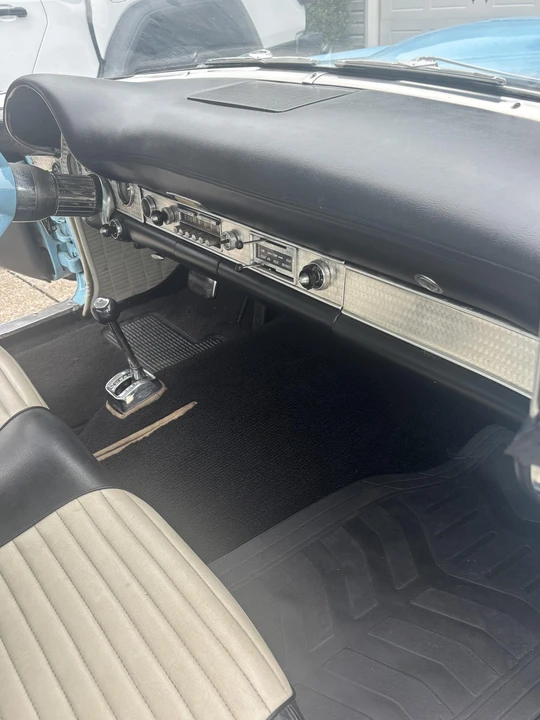 1957 Ford Thunderbird 1st Gen - Image 21 of 31