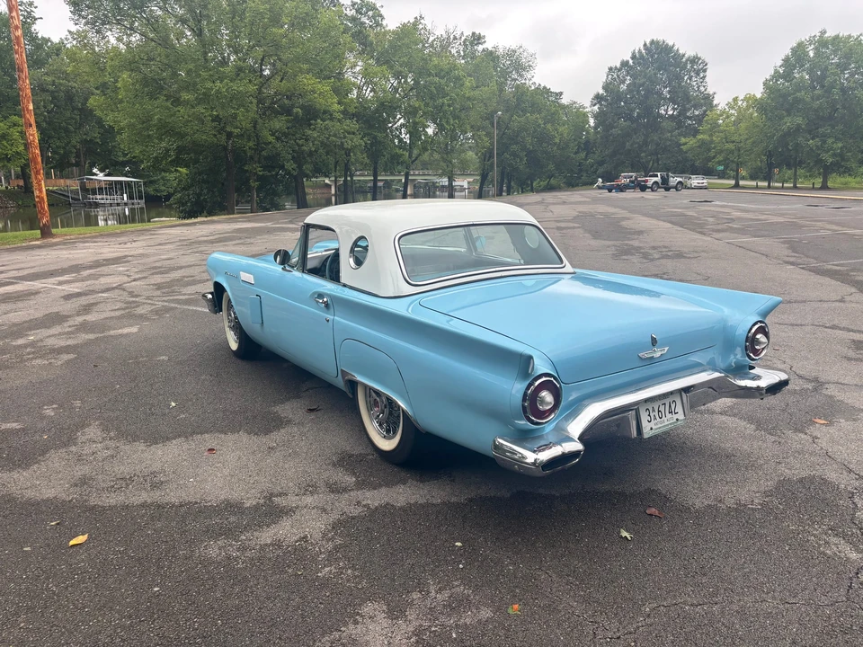 1957 Ford Thunderbird 1st Gen - Image 8 of 31