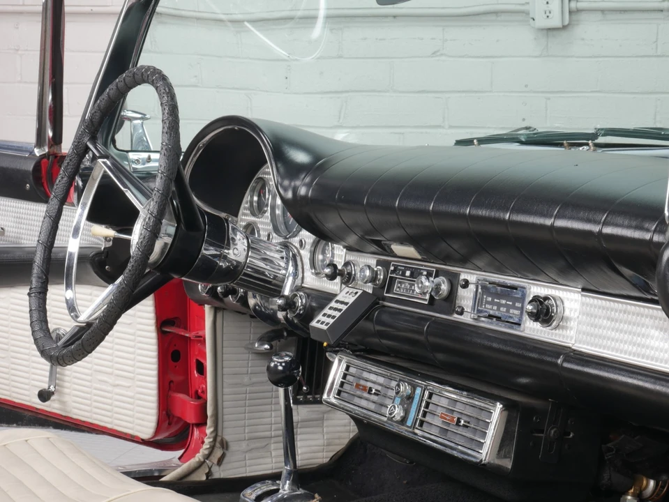 1957 Ford Thunderbird 1st Gen - Image 27 of 31