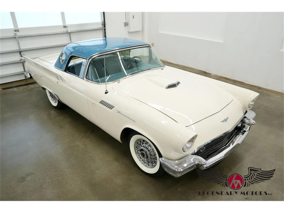 1957 Ford Thunderbird 1st Gen - Image 21 of 31