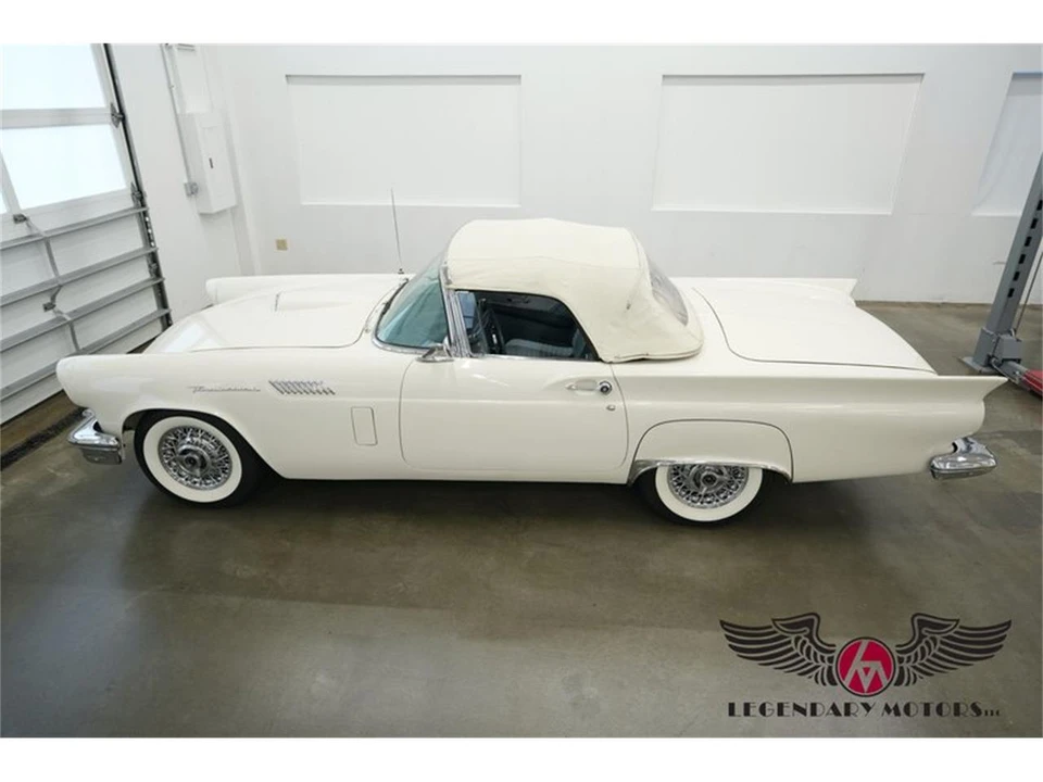 1957 Ford Thunderbird 1st Gen - Image 12 of 31