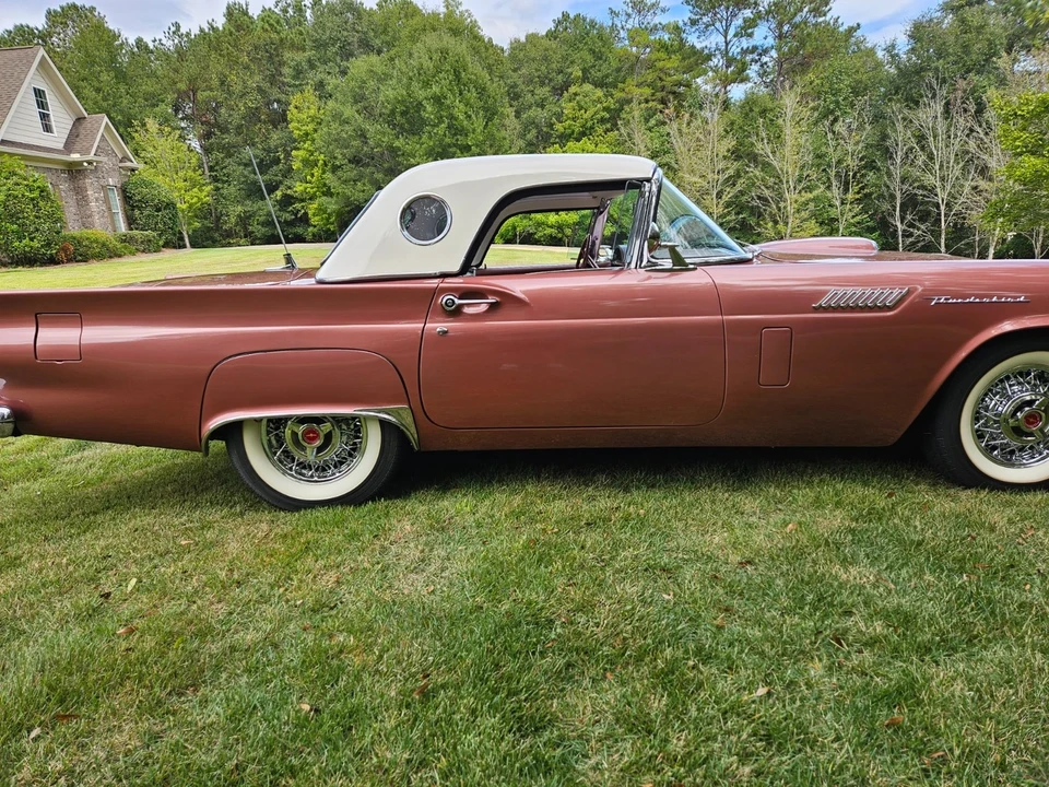 1957 Ford Thunderbird 1st Gen - Image 15 of 21