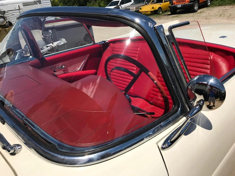 1957 Ford Thunderbird 1st Gen - Image 20 of 31