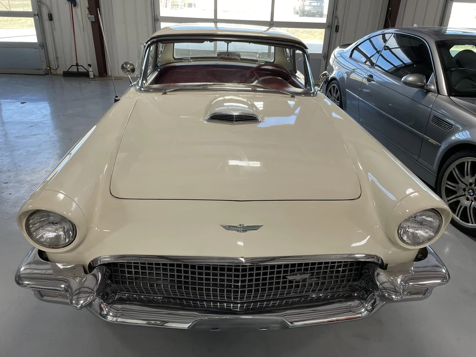 1957 Ford Thunderbird 1st Gen - Image 3 of 31