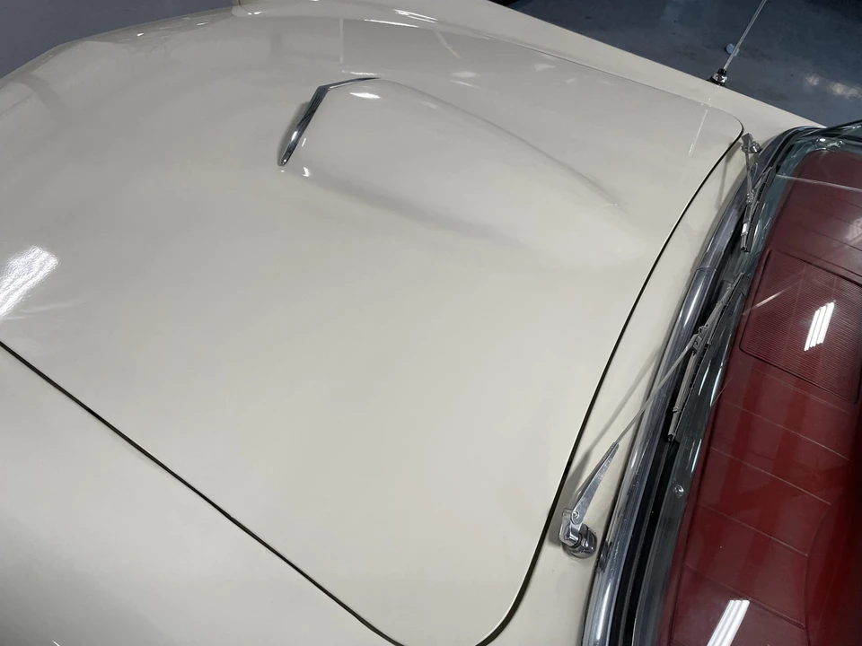 1957 Ford Thunderbird 1st Gen - Image 19 of 31