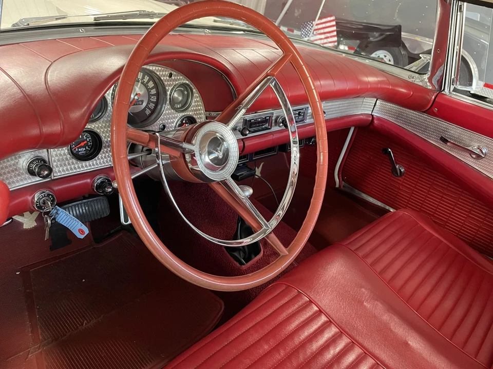 1957 Ford Thunderbird 1st Gen - Image 30 of 31