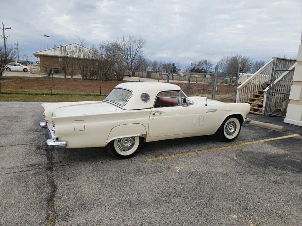 1957 Ford Thunderbird 1st Gen - Image 12 of 31
