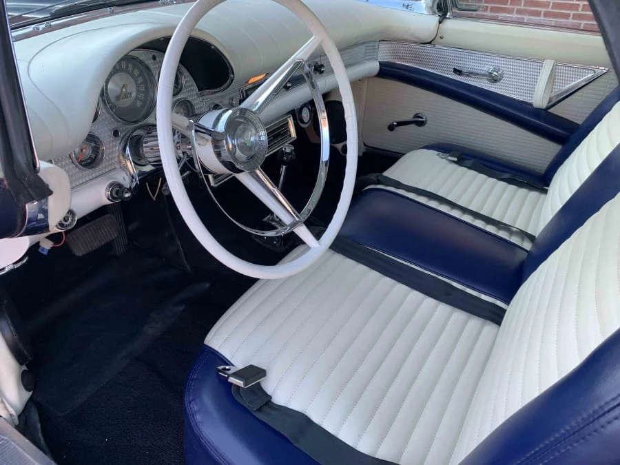 1957 Ford Thunderbird 1st Gen - Image 4 of 8
