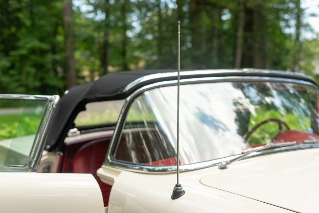 1957 Ford Thunderbird 1st Gen - Image 30 of 31