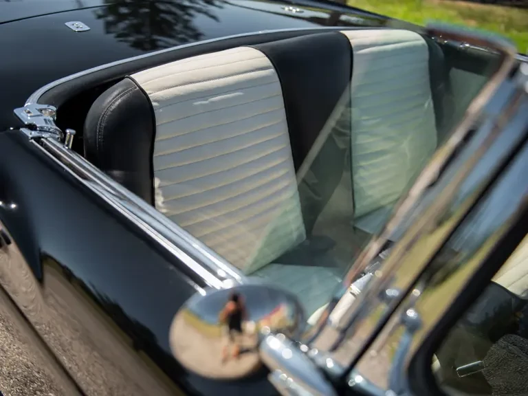 1957 Ford Thunderbird 1st Gen - Image 26 of 31