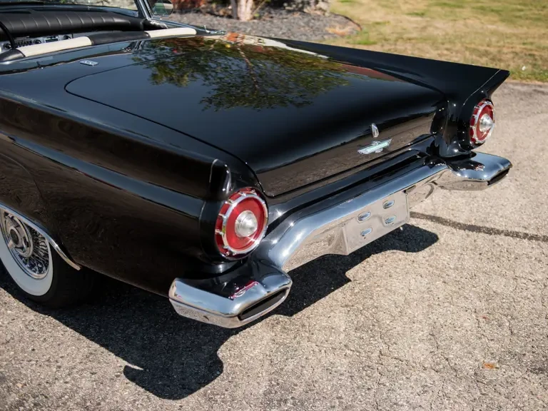 1957 Ford Thunderbird 1st Gen - Image 16 of 31