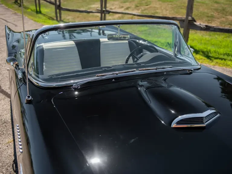 1957 Ford Thunderbird 1st Gen - Image 21 of 31