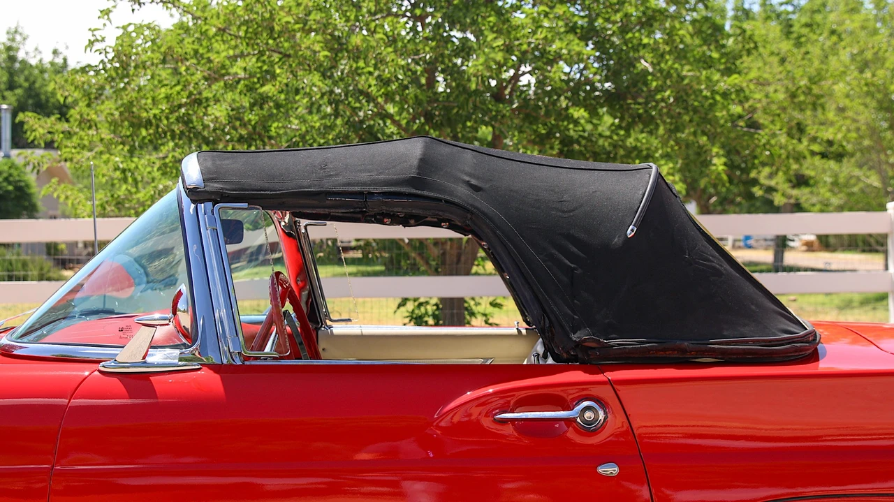 1957 Ford Thunderbird 1st Gen - Image 30 of 31