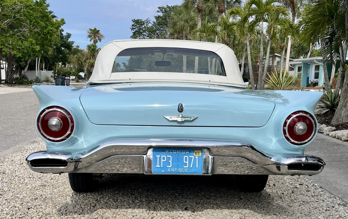 1957 Ford Thunderbird 1st Gen - Image 16 of 31