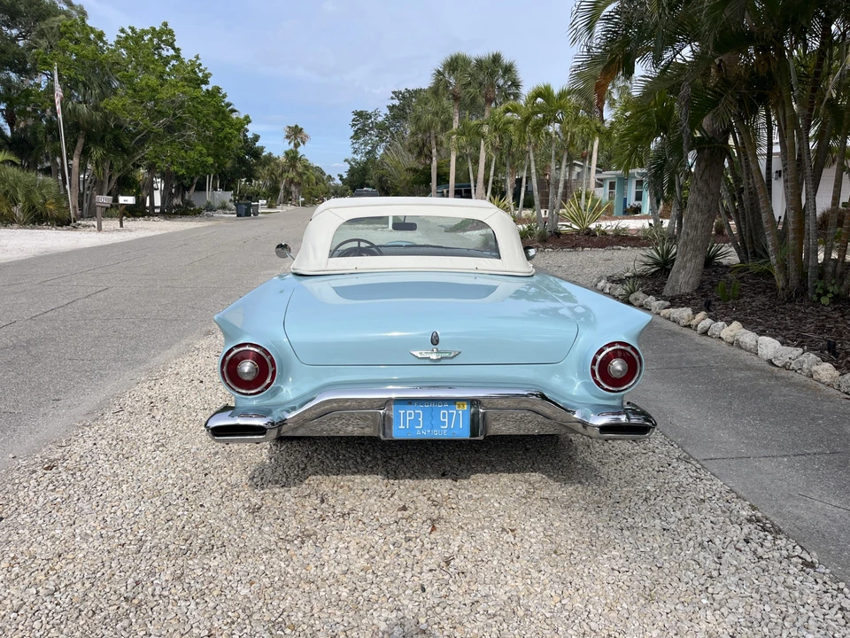 1957 Ford Thunderbird 1st Gen - Image 13 of 31