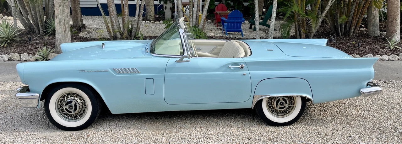 1957 Ford Thunderbird 1st Gen - Image 17 of 31