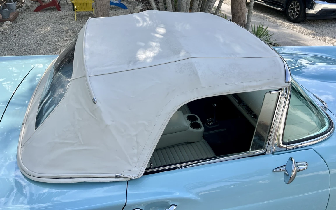 1957 Ford Thunderbird 1st Gen - Image 26 of 31