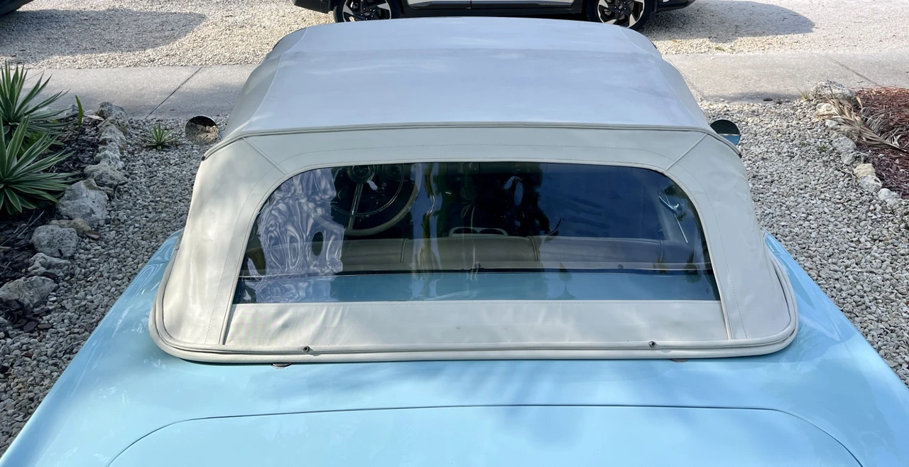 1957 Ford Thunderbird 1st Gen - Image 27 of 31