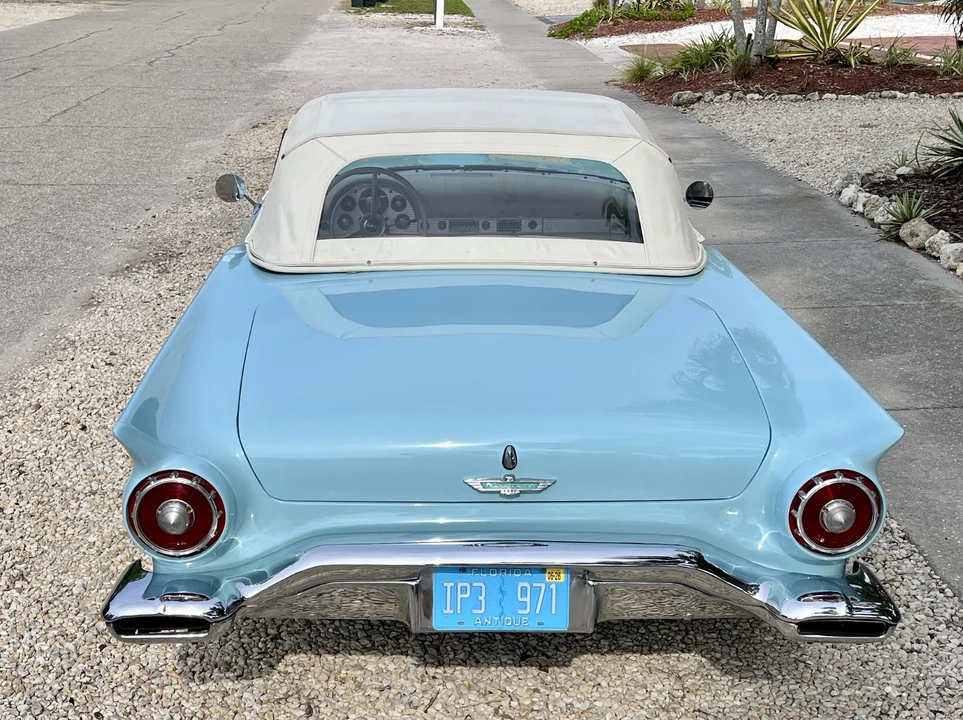 1957 Ford Thunderbird 1st Gen - Image 15 of 31