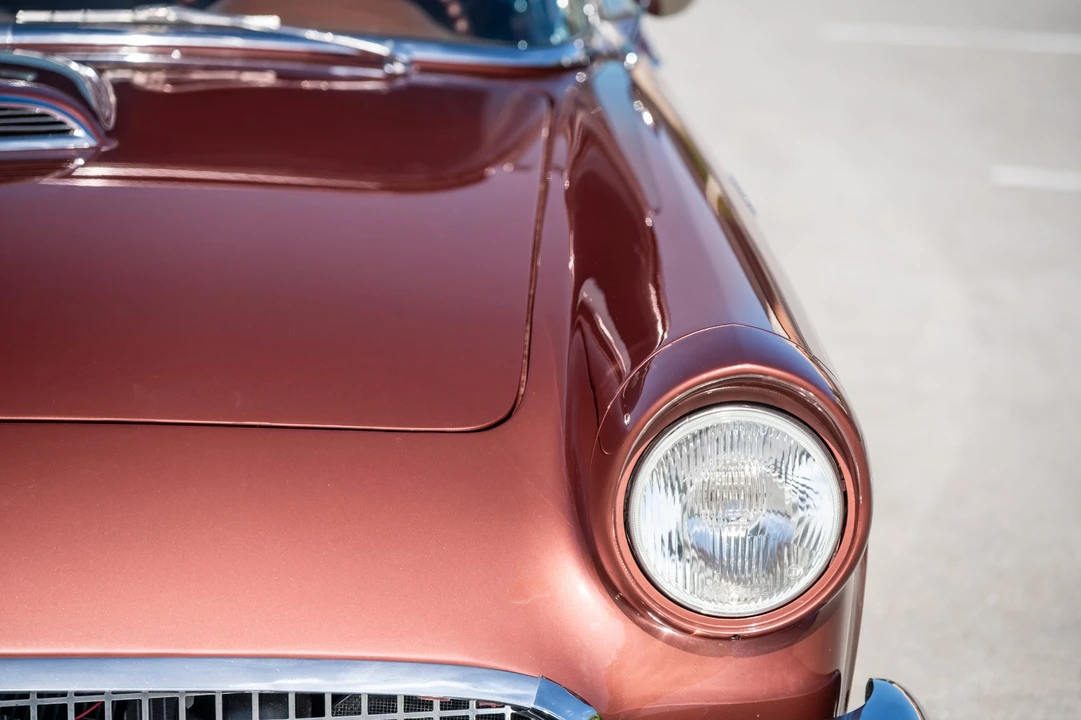 1957 Ford Thunderbird 1st Gen - Image 25 of 31