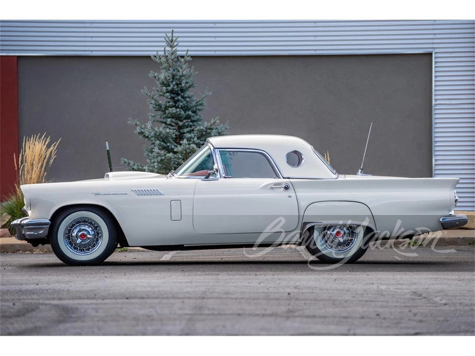 1957 Ford Thunderbird 1st Gen - Image 2 of 7