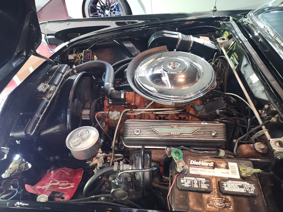 1957 Ford Thunderbird 1st Gen - Image 17 of 28