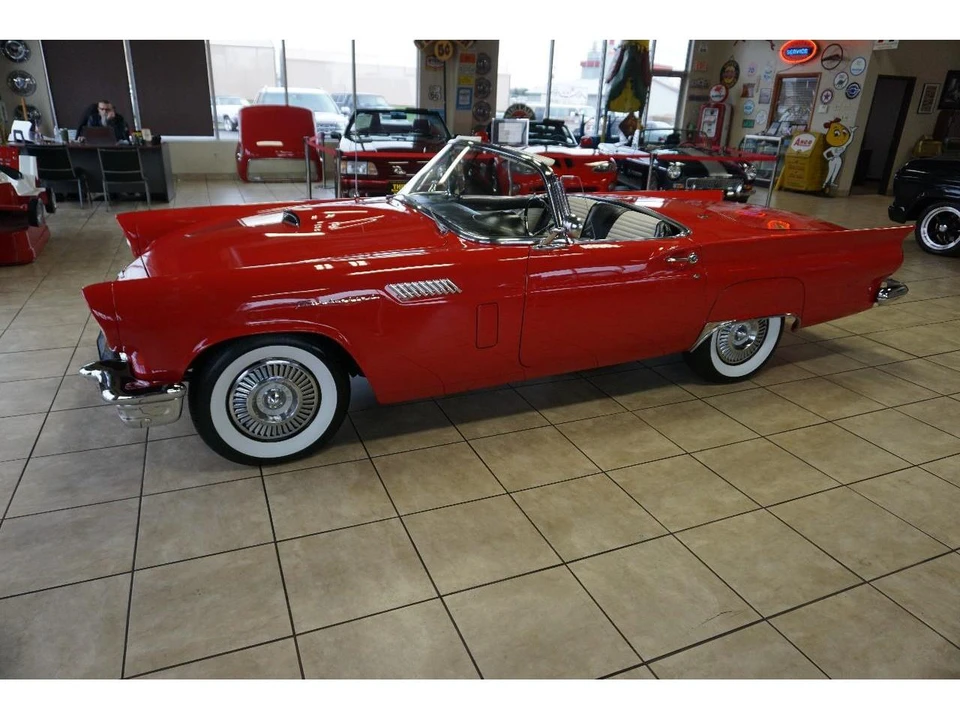 1957 Ford Thunderbird 1st Gen - Image 12 of 31