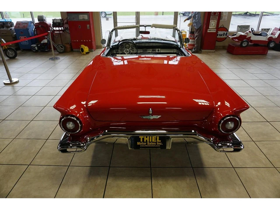1957 Ford Thunderbird 1st Gen - Image 14 of 31