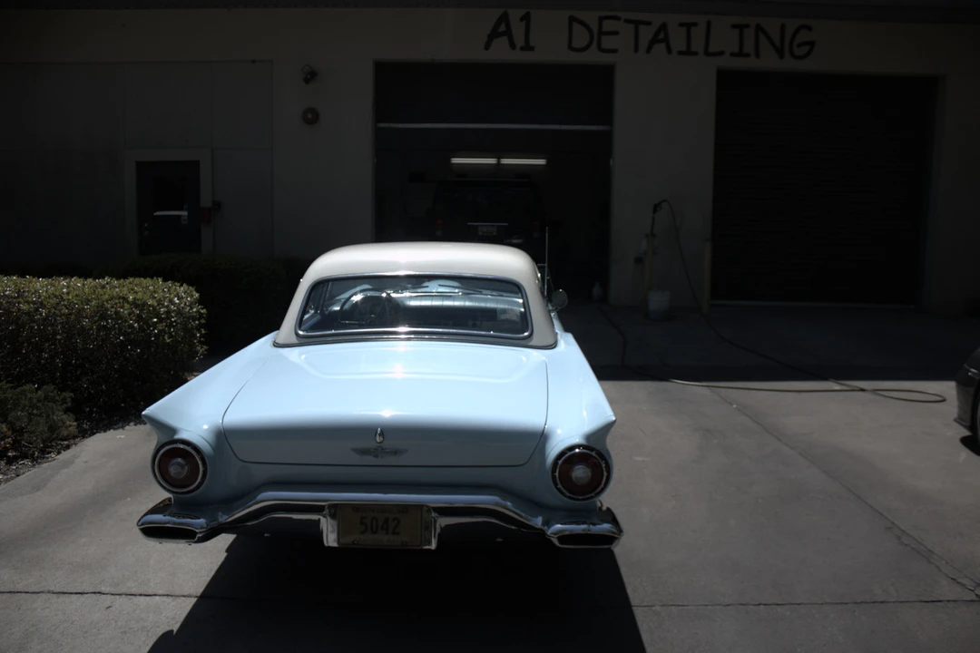 1957 Ford Thunderbird 1st Gen - Image 26 of 31