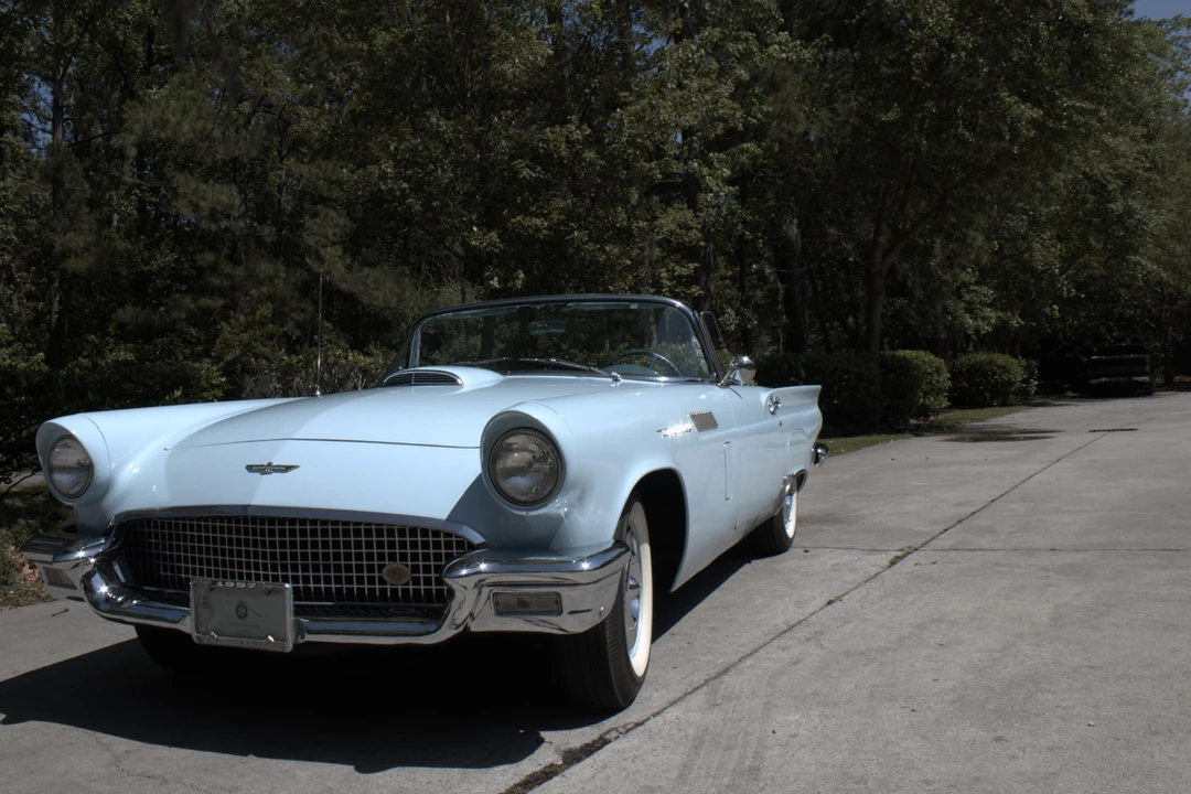 1957 Ford Thunderbird 1st Gen - Image 14 of 31