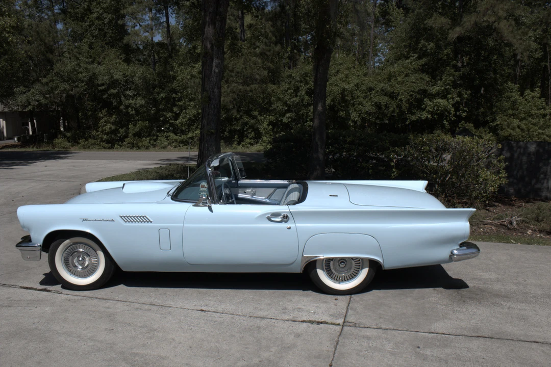 1957 Ford Thunderbird 1st Gen - Image 20 of 31