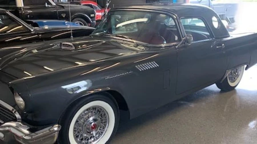 1957 Ford Thunderbird 1st Gen - Image 3 of 5