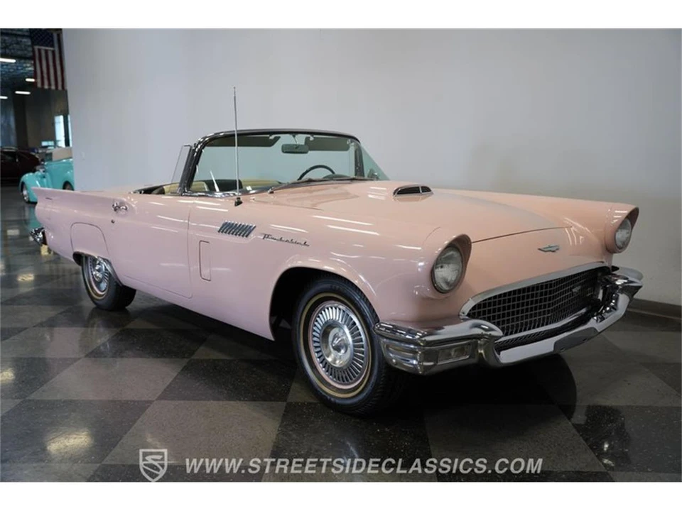 1957 Ford Thunderbird 1st Gen - Image 17 of 31
