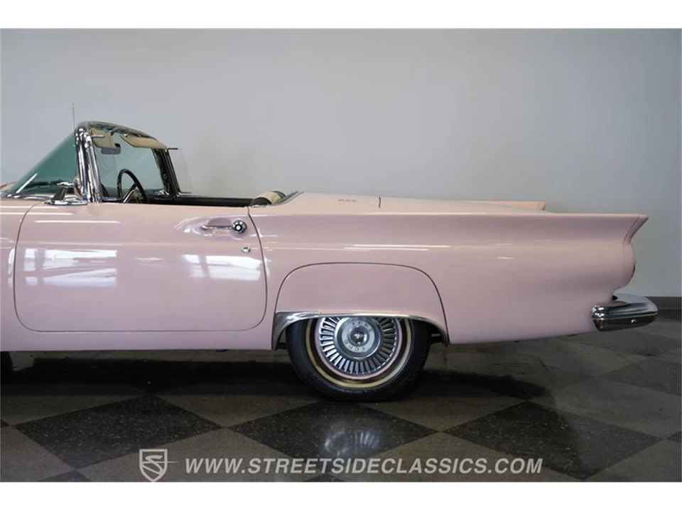 1957 Ford Thunderbird 1st Gen - Image 30 of 31