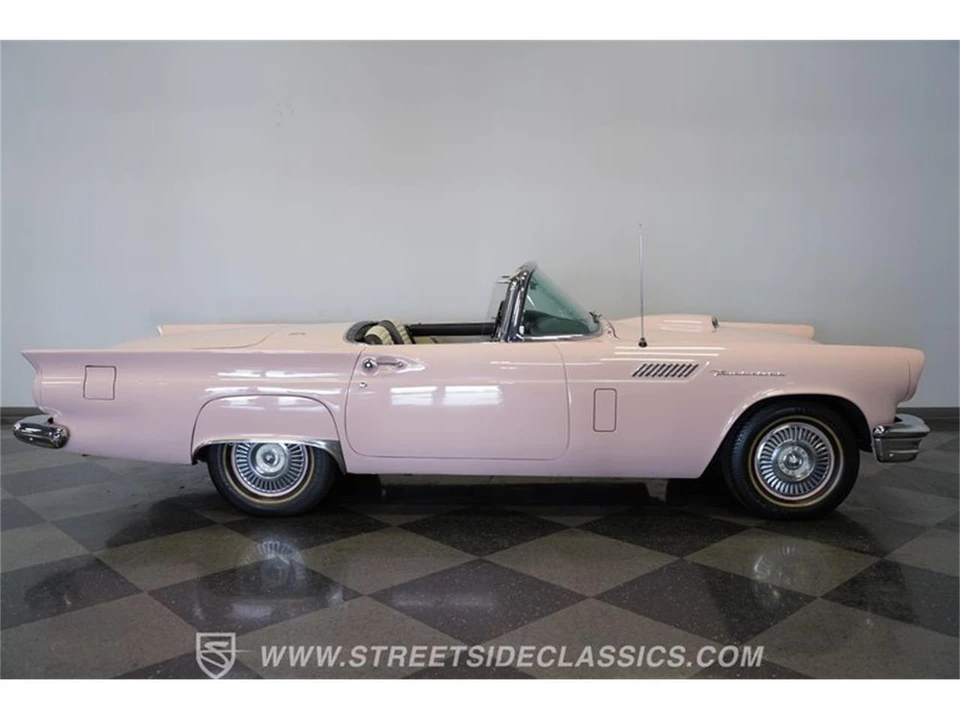 1957 Ford Thunderbird 1st Gen - Image 15 of 31